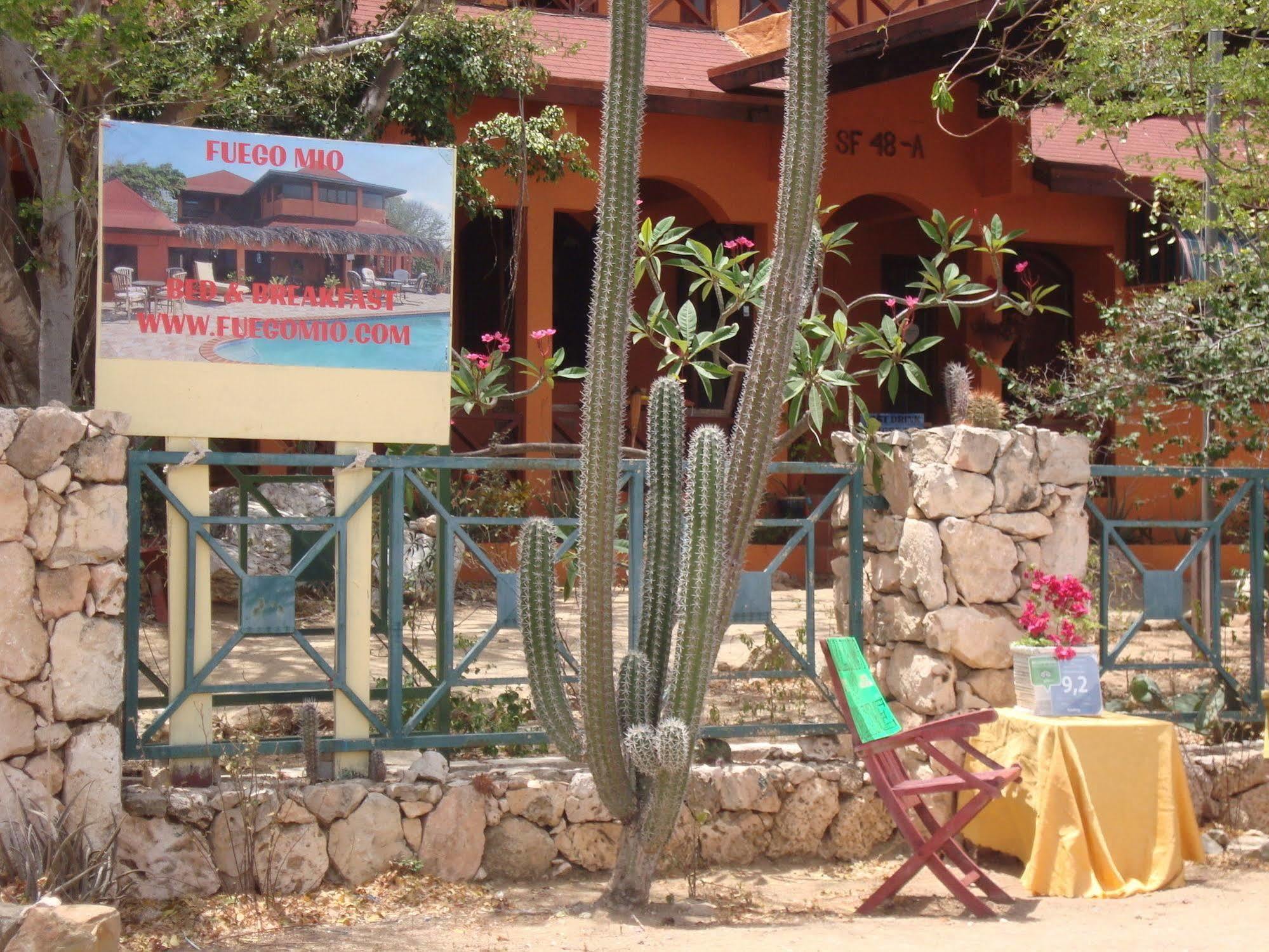 Fuego Mio Bed & Breakfast Santa Cruz Exterior foto